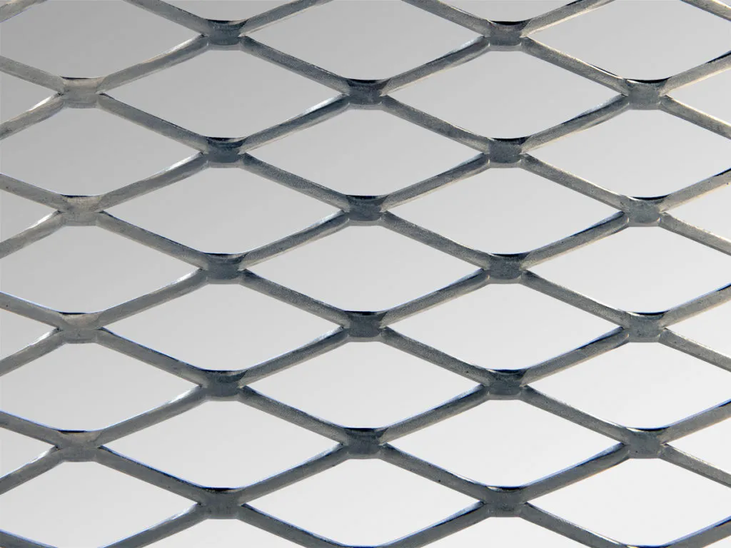 Keeping Pets and Kids Safe with Chicken Wire Deck Railing