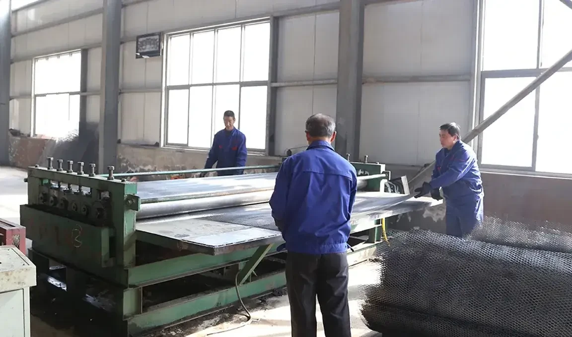 metal grating panels