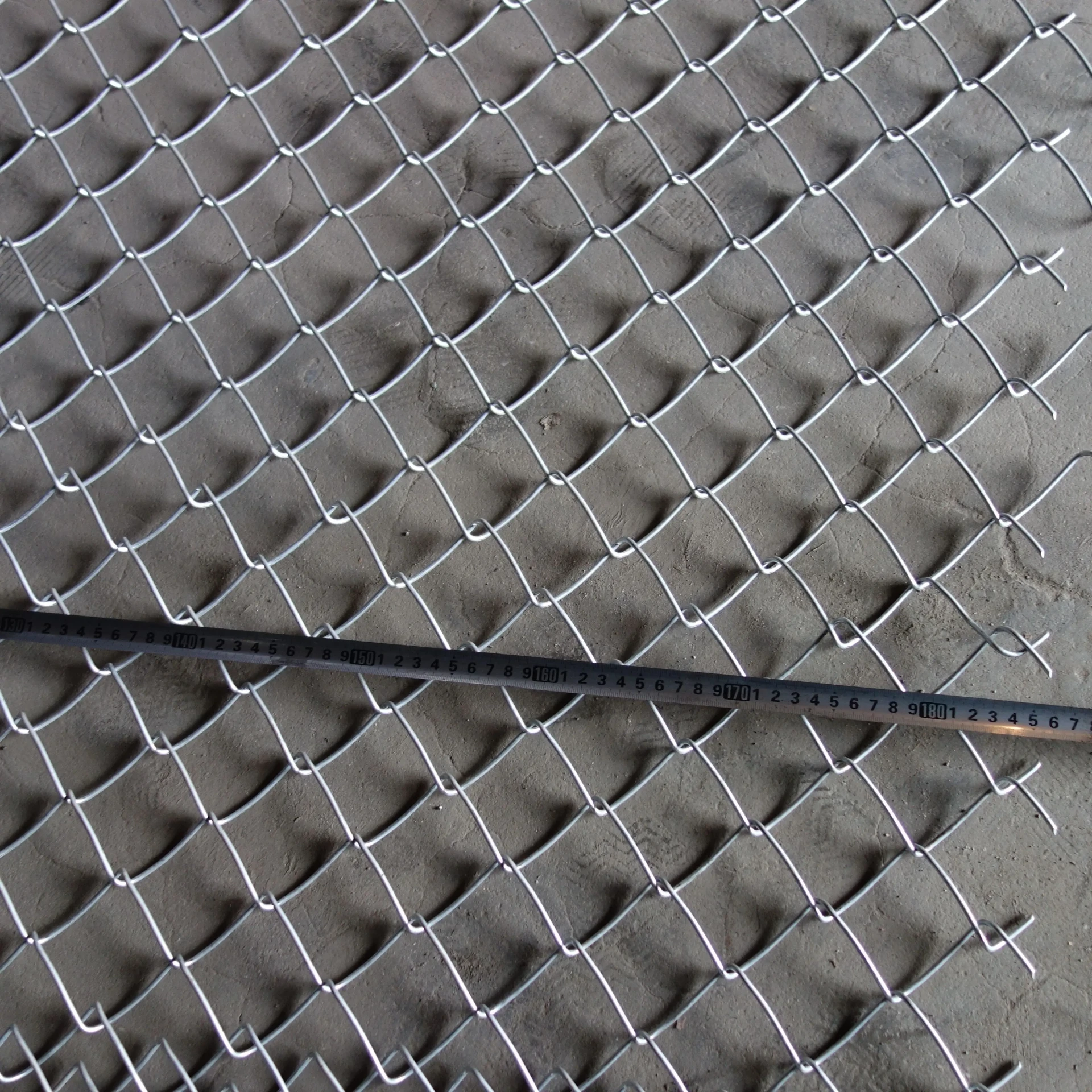 The characteristics and importance of wire mesh expanded metal