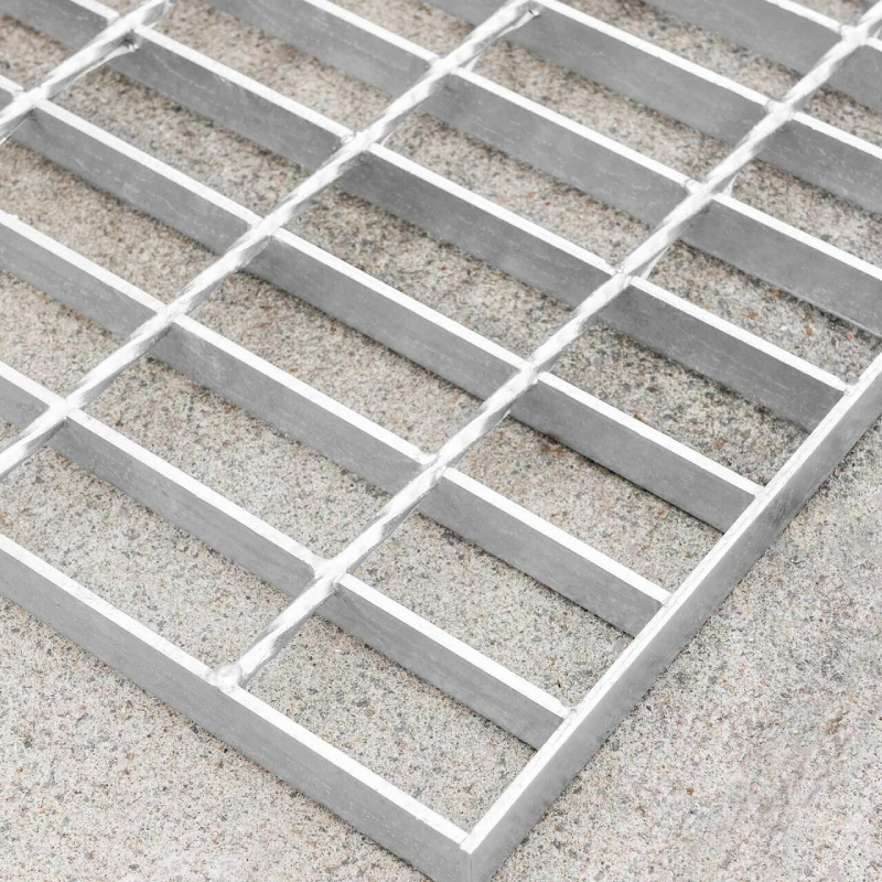 rolled wire fence