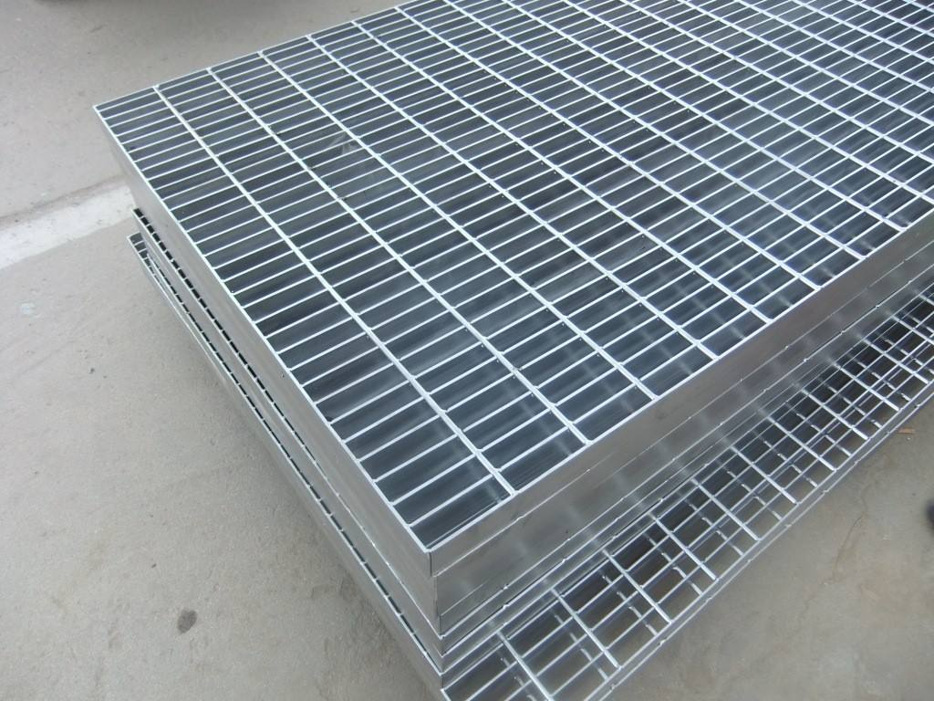 portable playground fence